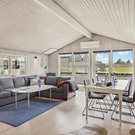 Сasa de vacaciones 3 Bedroom Pet Friendly In